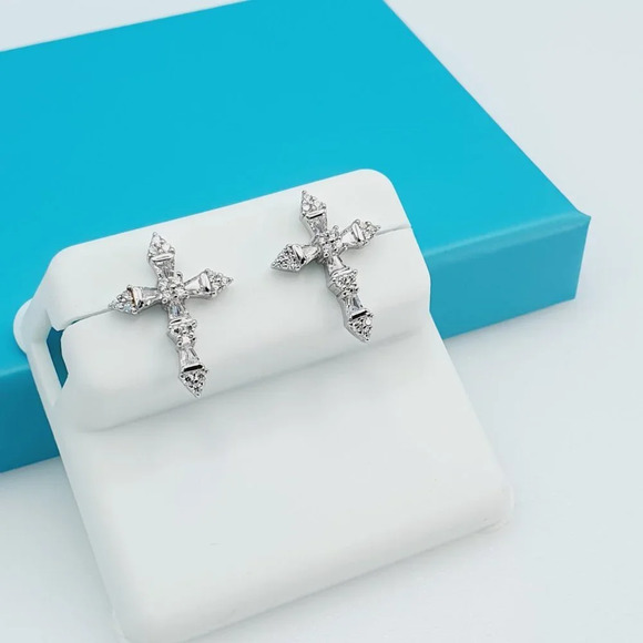 - "925 Sterling Silver CZ Beautiful Earrings for Women, 1USPAR4112 - Picture 5 of 11